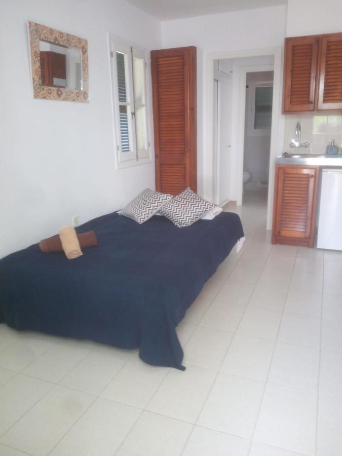 Apartamentos Playa Park Brisas Son Xoriguer Кала-ен-Бош Екстер'єр фото