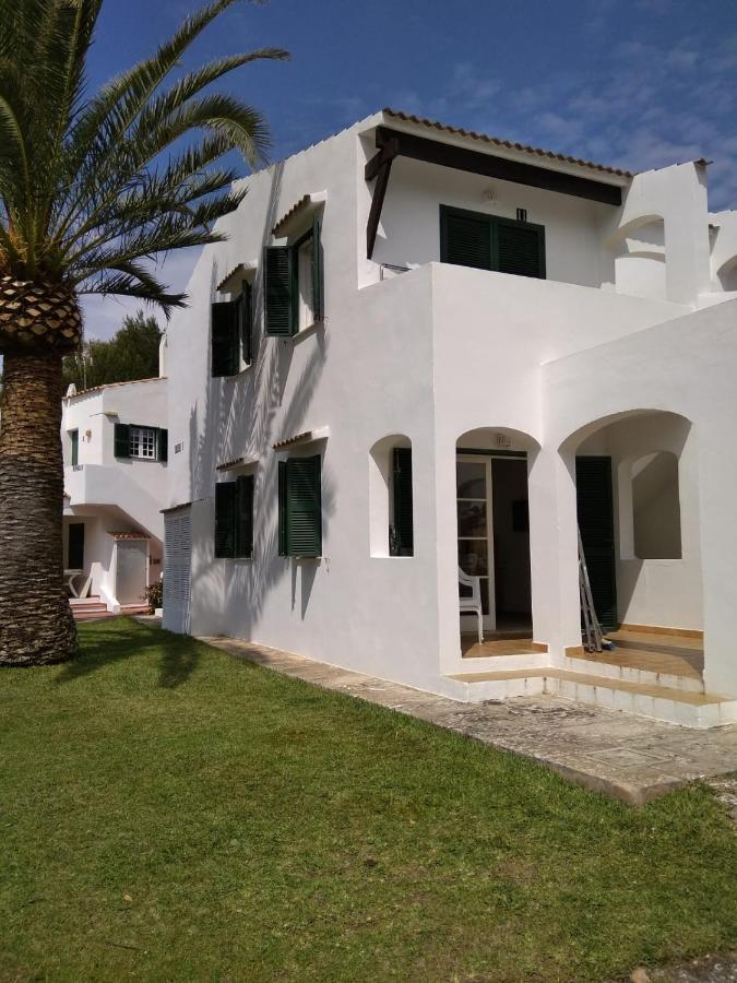 Apartamentos Playa Park Brisas Son Xoriguer Кала-ен-Бош Екстер'єр фото