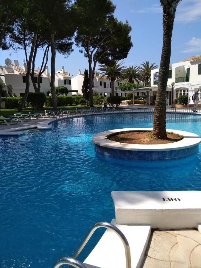 Apartamentos Playa Park Brisas Son Xoriguer Кала-ен-Бош Екстер'єр фото
